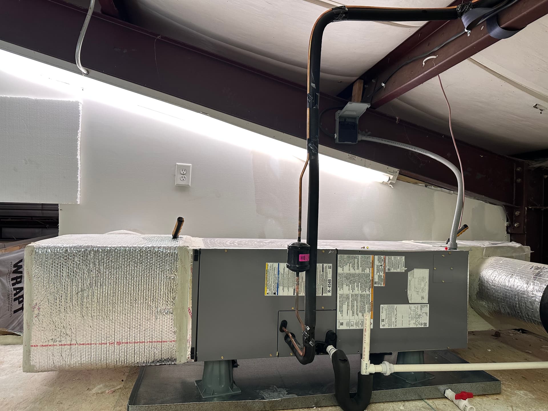 Fresh Heat Pump Installation Up and Running image