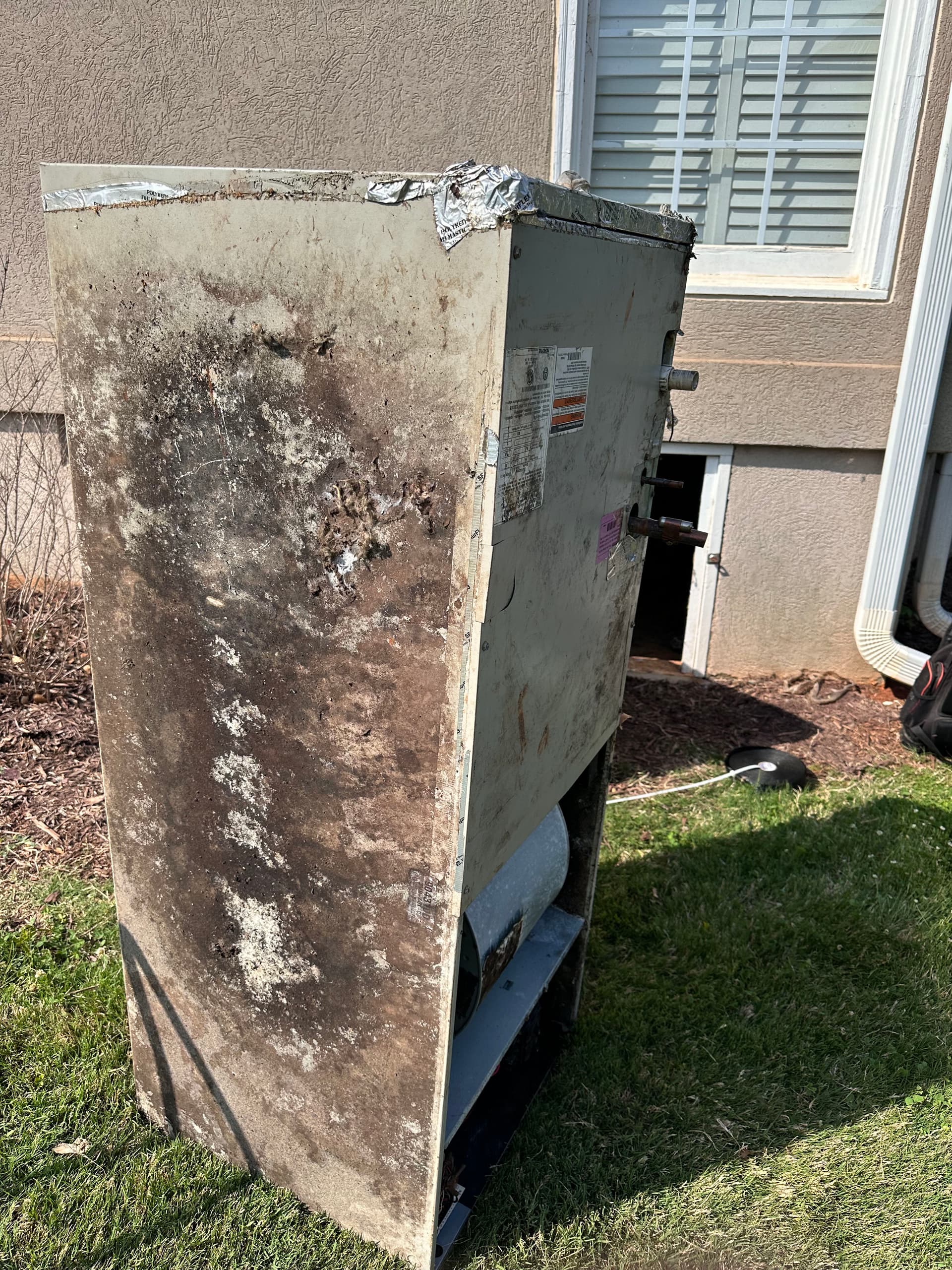 4-Ton Heat Pump Replacement with New Comfortmaker Equipment image